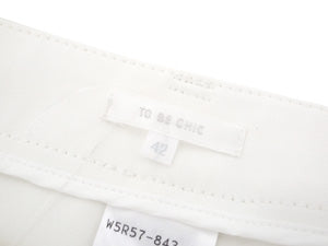 トゥービーシック/フラワー付クロップドパンツ【SALE】