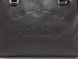 【美品】PRADAのミニボストン型バックハンドバッグ