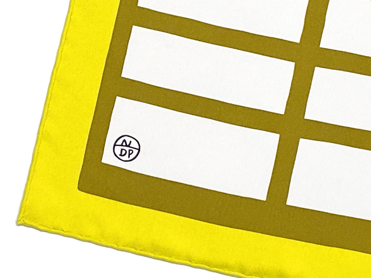 エルメス/カレ90 スカーフ 《Zeta de Nathalie du Pasquier（ゼータ