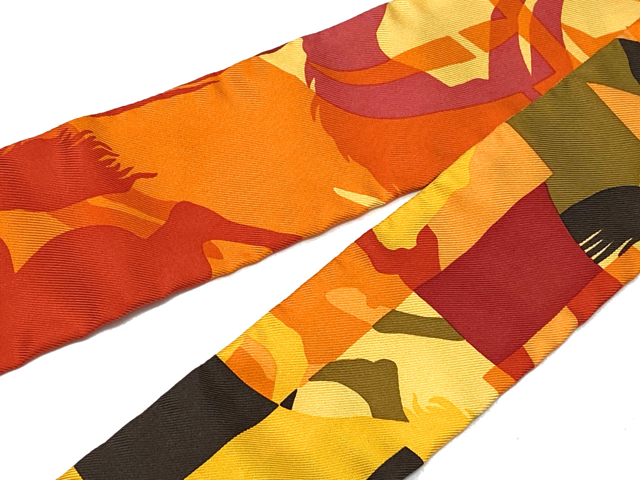 エルメス/ツイリー 【EX LIBRIS EN CAMOUFLAGE（エクスリブリスのカモフラージュ）】