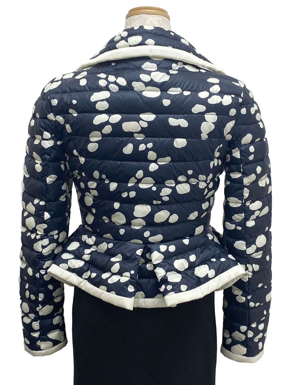 モンクレール/ダウンジャケット 【BUSSIERE】