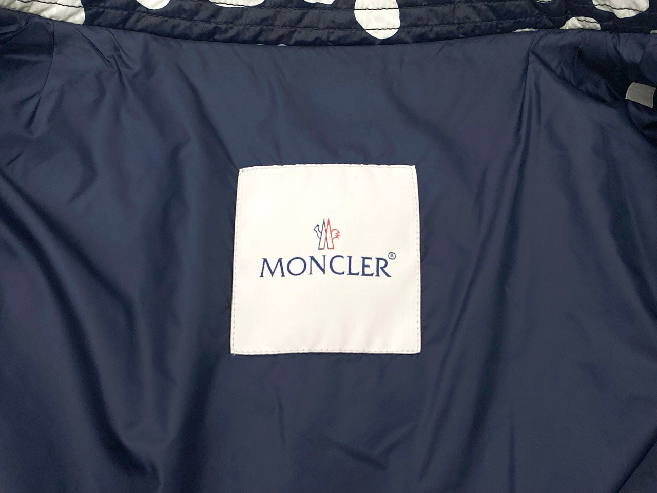 モンクレール/ダウンジャケット 【BUSSIERE】