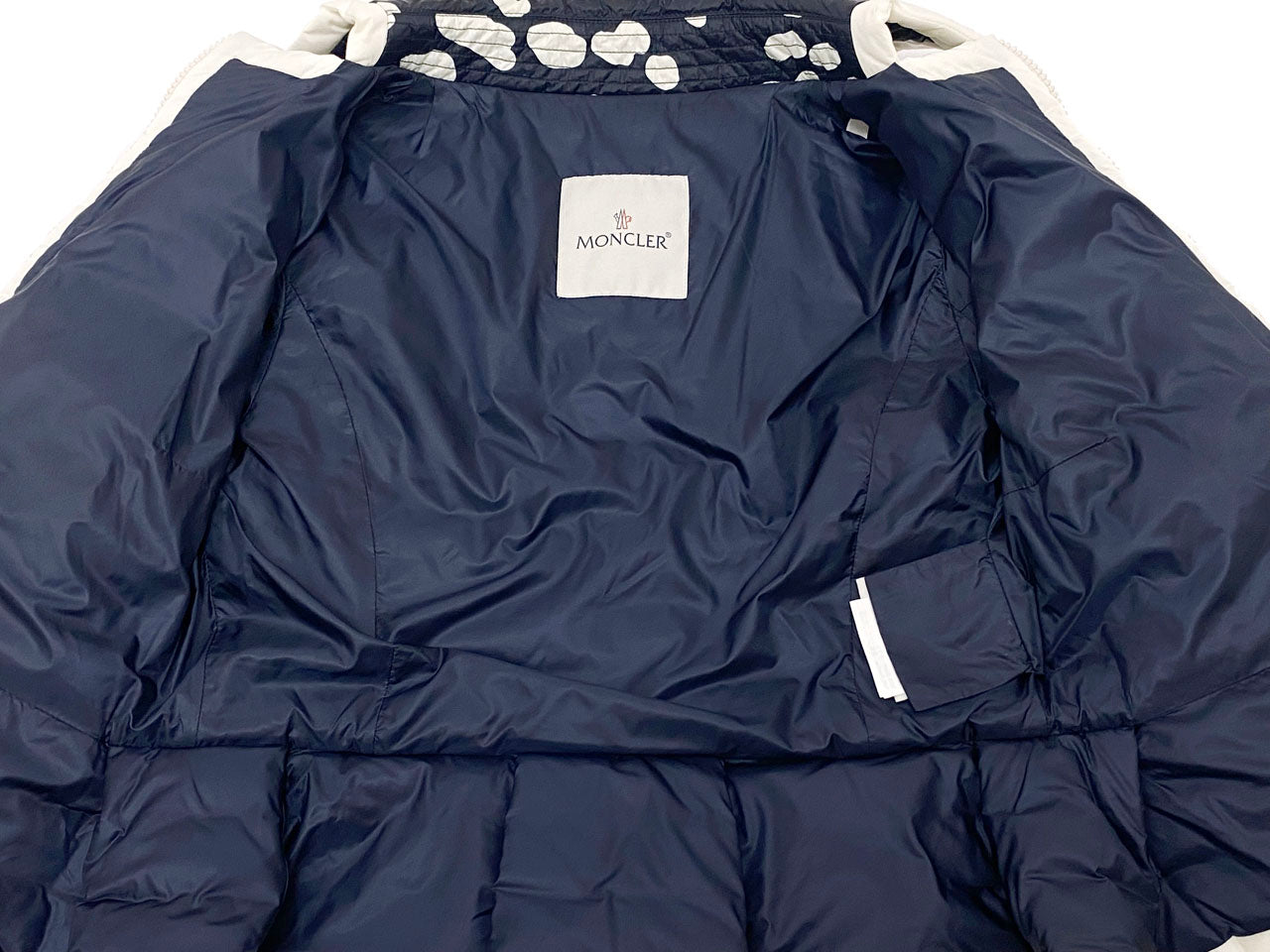 モンクレール/ダウンジャケット 【BUSSIERE】