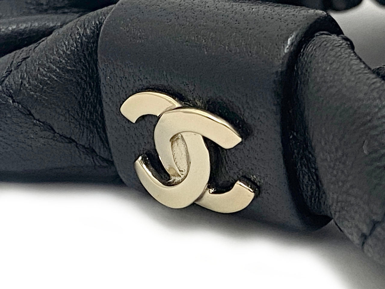 シャネル/レザー シュシュ