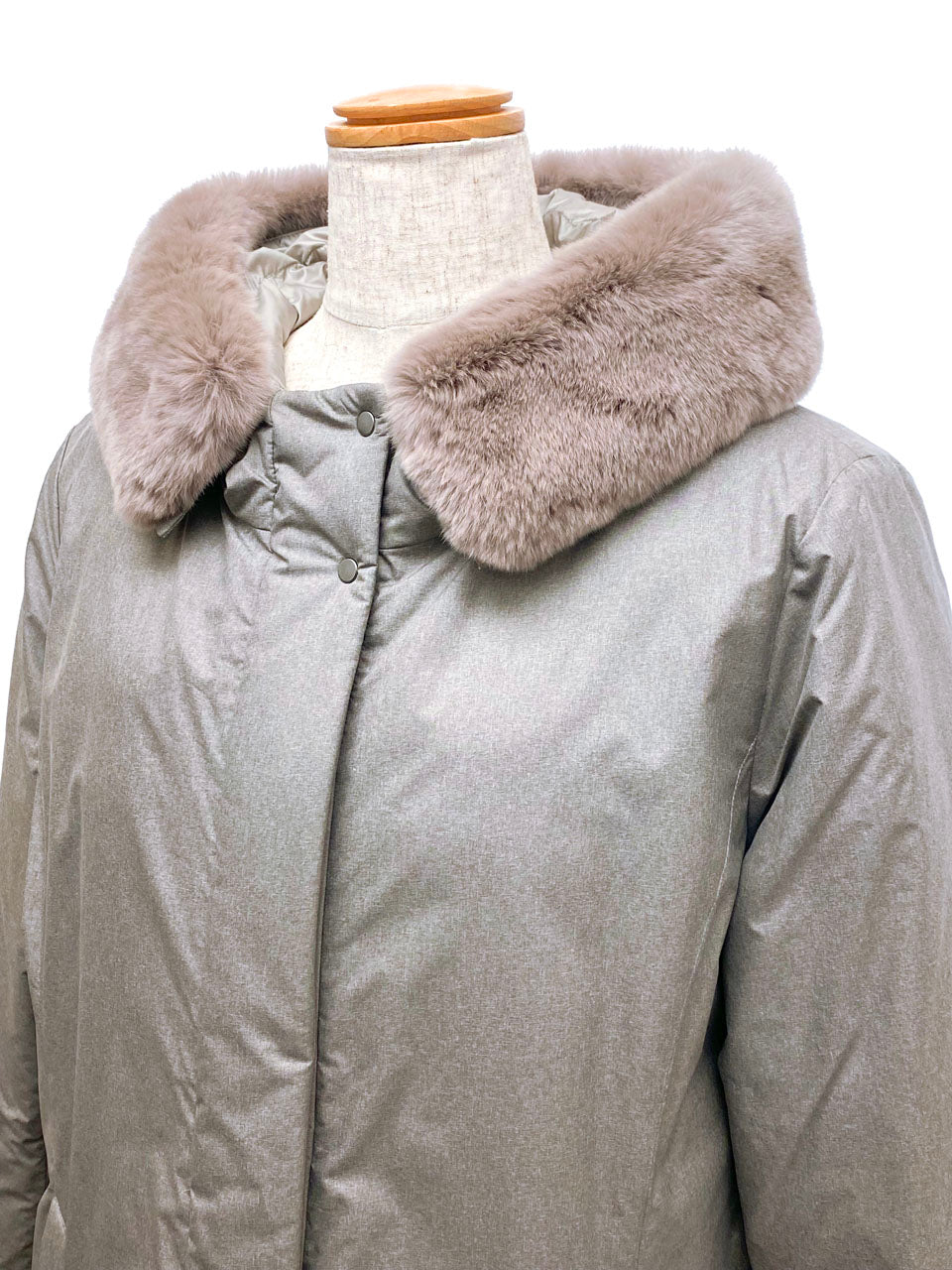 レリアン ホワイトレーベル/ファーフード ダウンコート