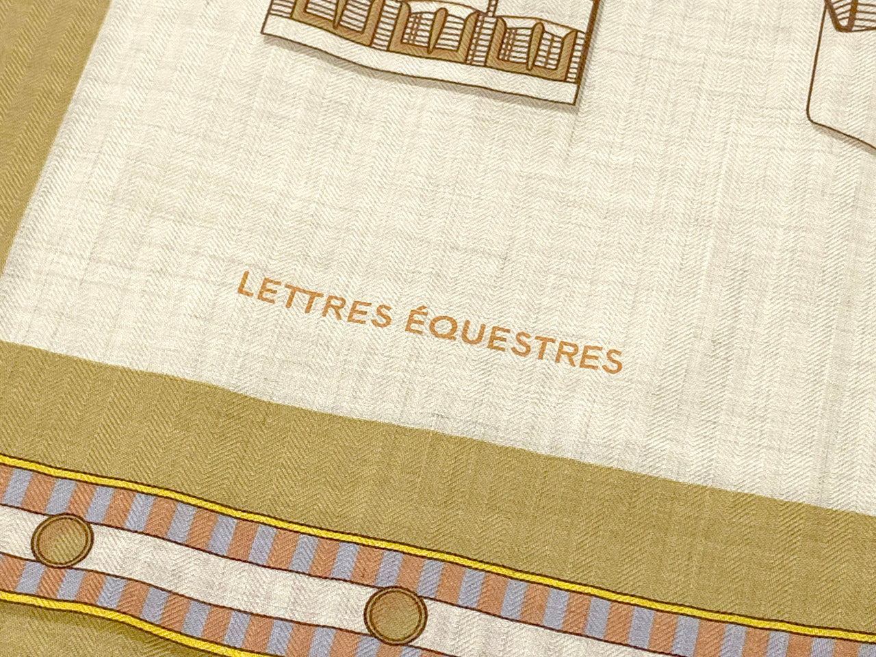 エルメス/カレ140 カレジェアン カシミヤ＆シルクショール 《LETTRES EQUESTRES（レトル・エケストル）》